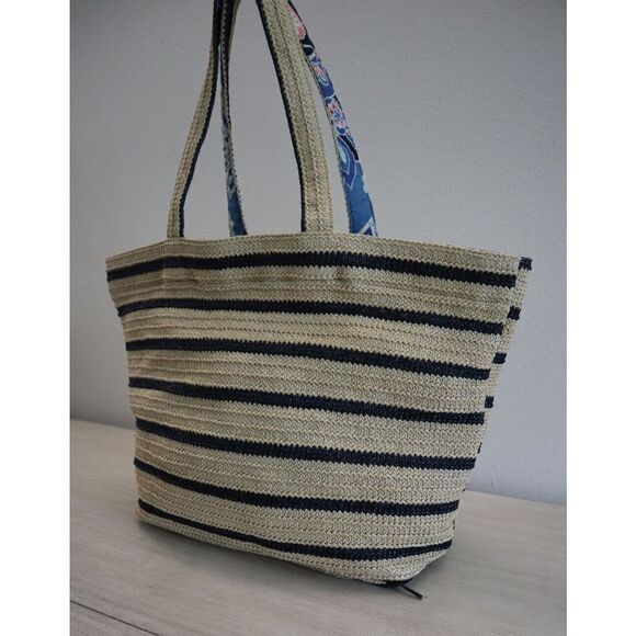 Vera Bradley Lotus Flower Swirl Print Seashore Beach Bag w/Zip Around Bottom - Picture 5 of 10